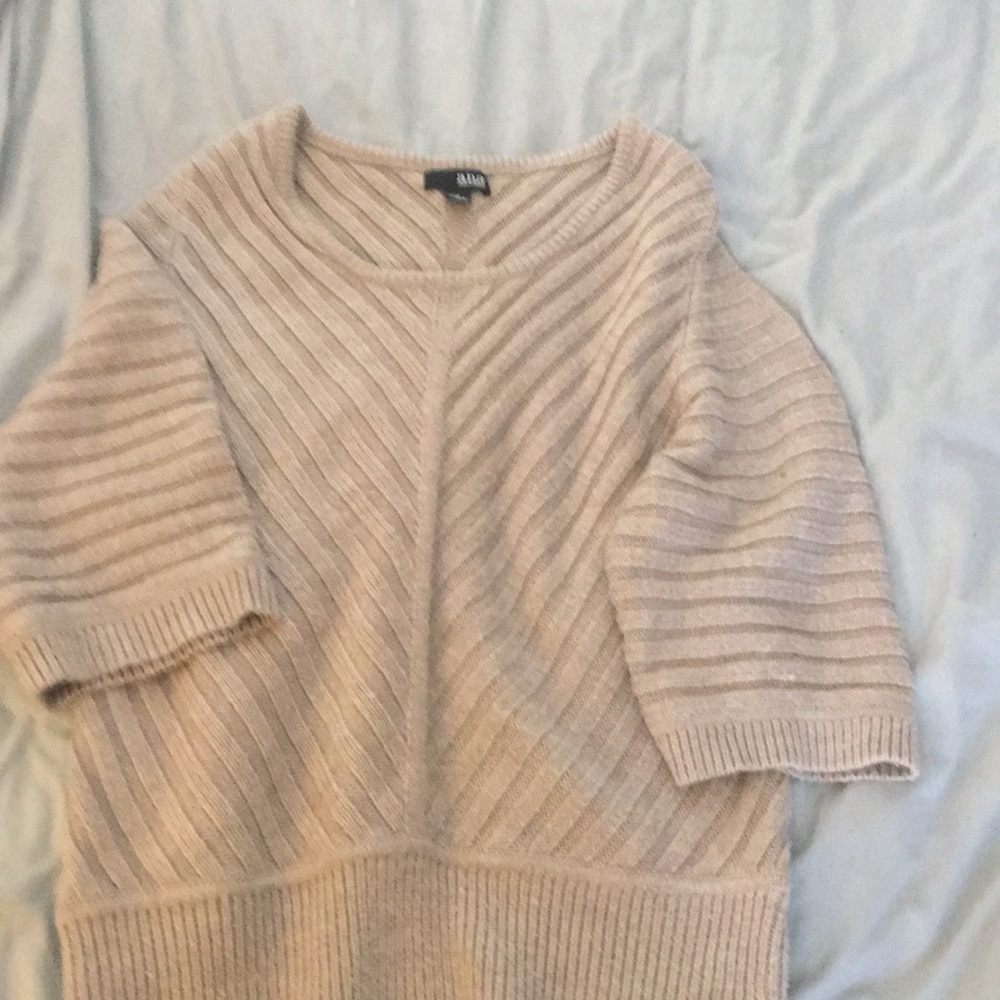 Ana sweater